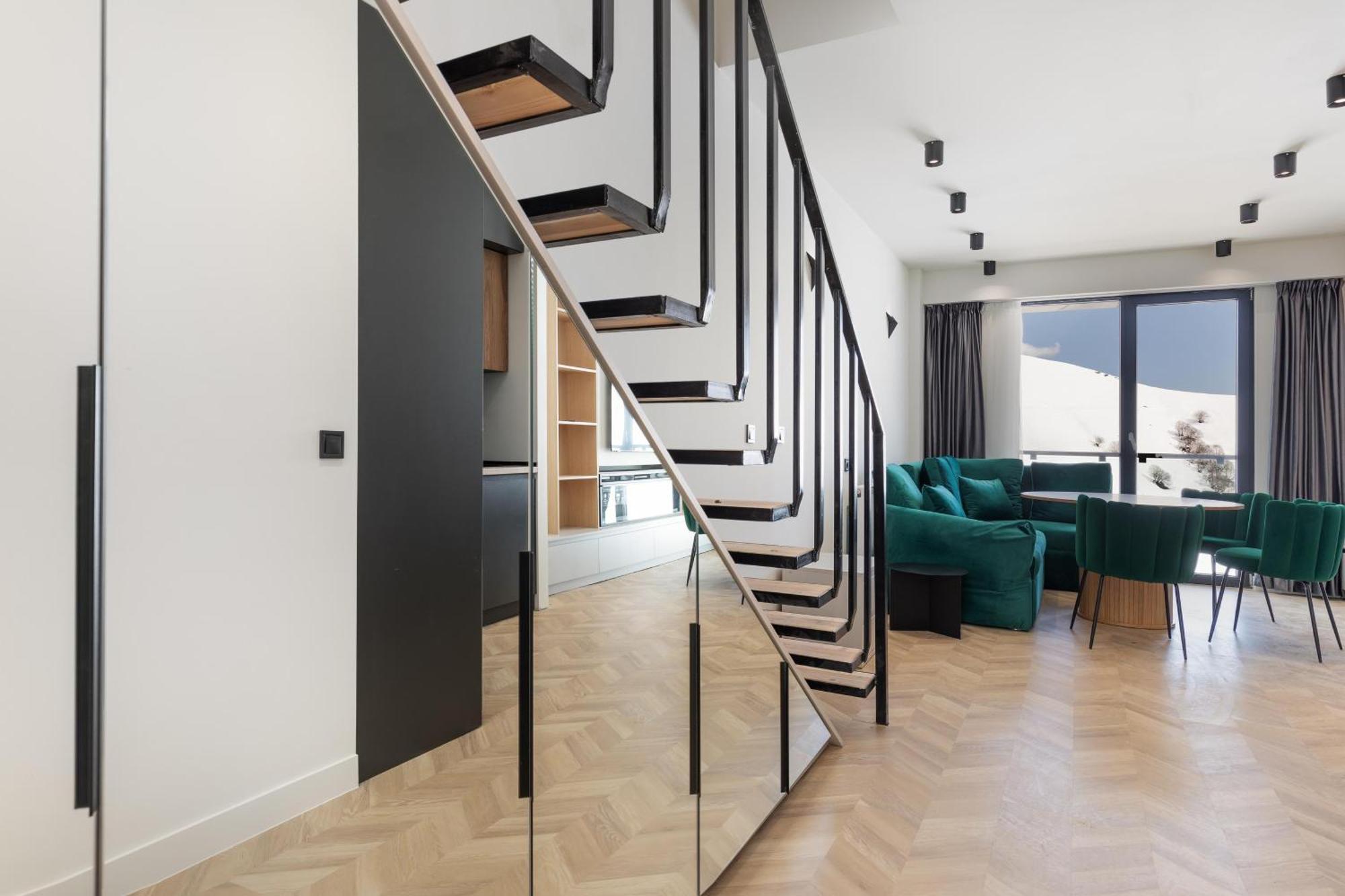 Four Seasons - New Gudauri Aparthotel Εξωτερικό φωτογραφία